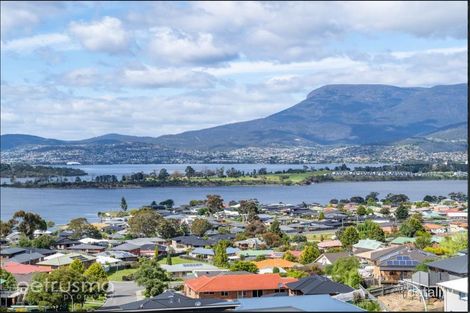 25 Shelmore Dr, Old Beach, TAS 7017