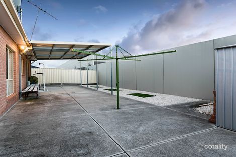 Property photo of 2 Wells Avenue Taylors Hill VIC 3037