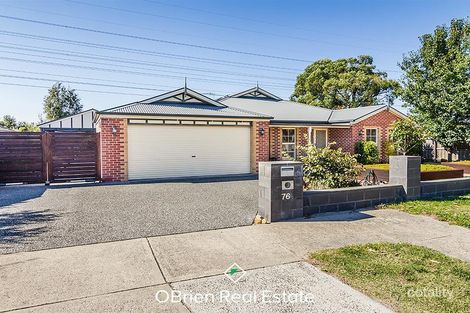 Property photo of 76 Ferndown Drive Cranbourne VIC 3977