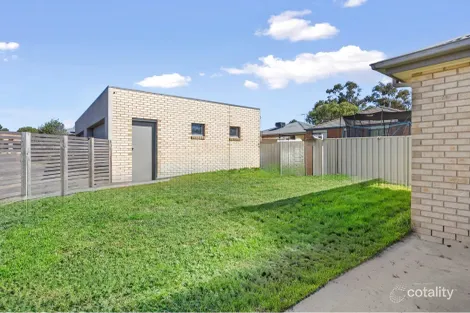 Property photo of 8/4-6 Greenview Circuit Epsom VIC 3551