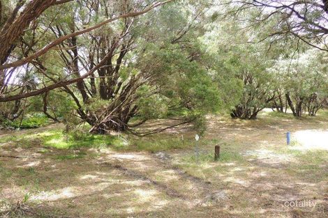 193 Bay View Dr, Little Grove, WA 6330