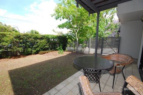 Property photo of 2/10 Christensen Street Yeronga QLD 4104