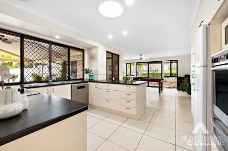 Property photo of 53 Parkroyal Crescent Regents Park QLD 4118