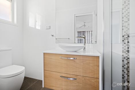 Property photo of 10 Kylie Close Lake Haven NSW 2263