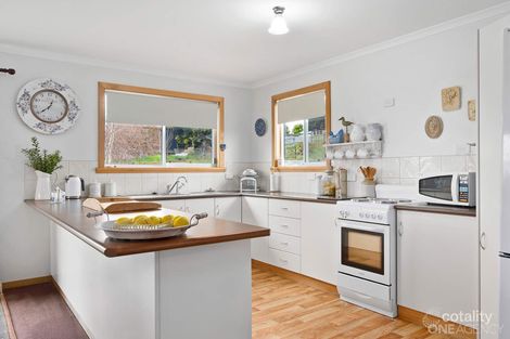 Property photo of 43 Waterloo Street Ross TAS 7209