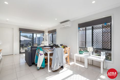 Property photo of 2/45 Ryrie Court Park Ridge QLD 4125