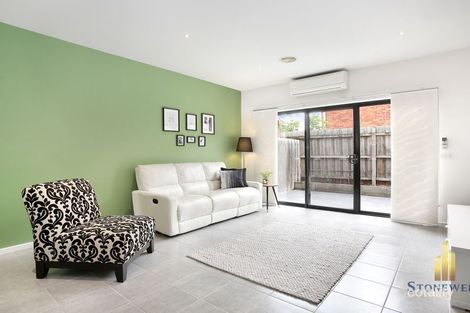 Property photo of 9/27-29 Golden Grove Springvale South VIC 3172