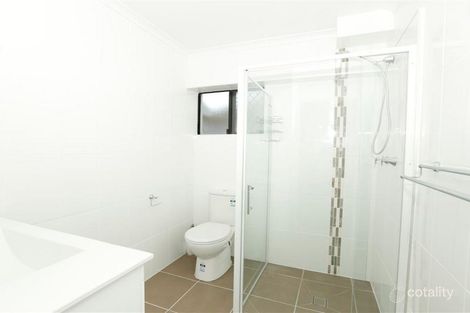 Property photo of 2/166 Blackstone Road Silkstone QLD 4304