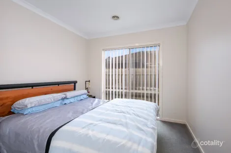 Property photo of 29 Higgs Circuit Sunbury VIC 3429