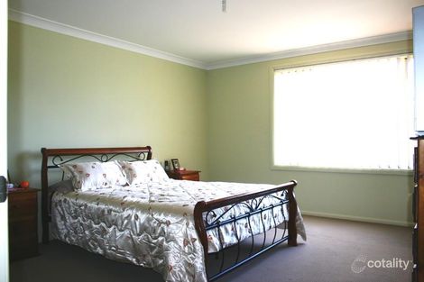 Property photo of 11 Sumba Place Blairmount NSW 2559