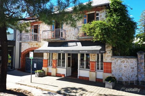 1/17 Essex St, Fremantle, WA 6160