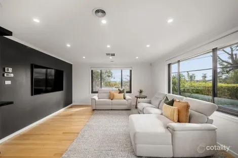 Property photo of 20 Buriga Street Giralang ACT 2617