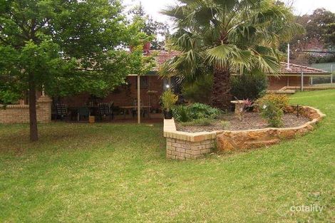 Property photo of 40 Coolinga Road Lesmurdie WA 6076