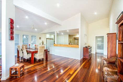Property photo of 14 Riverside Drive Tannum Sands QLD 4680