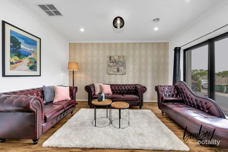 Property photo of 40 Williamsbrook Avenue Doreen VIC 3754