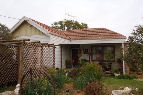 15-17 Messines St, Nandaly, VIC 3533