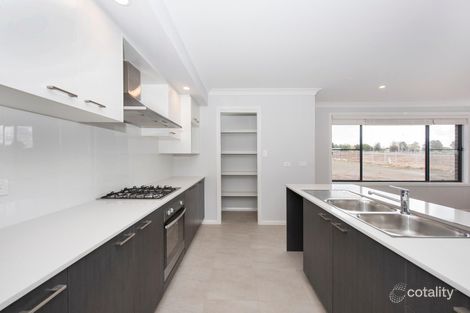 Property photo of 13 Enfield Avenue Caerleon NSW 2850