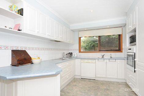 Property photo of 4 Moorina Lane Mooroolbark VIC 3138
