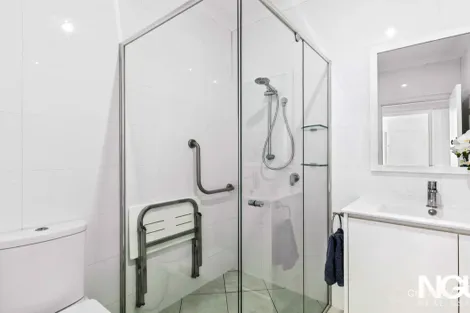 Property photo of 6 Foote Street Newtown QLD 4305