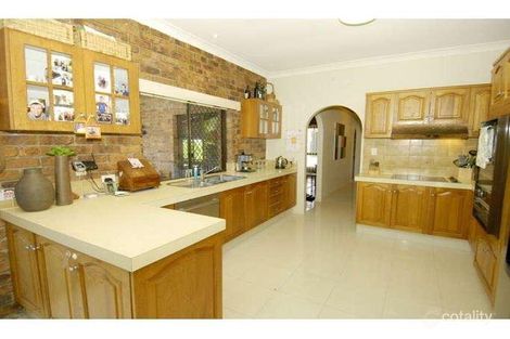 Property photo of 6 Jarrah Place Ashmore QLD 4214