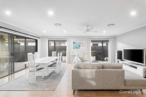 Property photo of 61 Amazon Circuit Helensvale QLD 4212