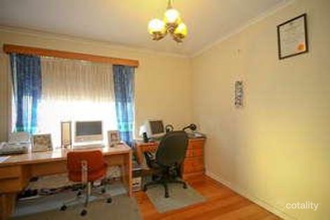 Property photo of 16 Farrell Street New Gisborne VIC 3438