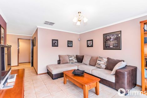 Property photo of 2 Holroyd Court Morphett Vale SA 5162