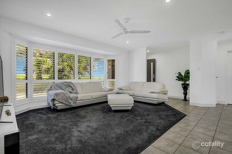 Property photo of 277 Chapel Road Nikenbah QLD 4655