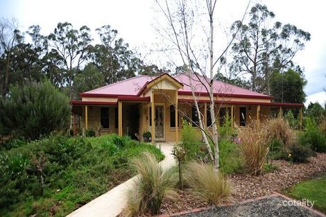 74 Streitbergs Rd, Darnum, VIC 3822