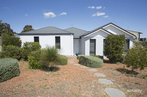 Property photo of 1/4 Hurd Road Bullsbrook WA 6084