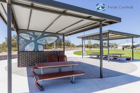 Property photo of 38 Apatite Street Treeby WA 6164