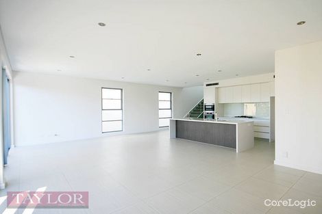 Property photo of 34 Central Park Avenue Norwest NSW 2153