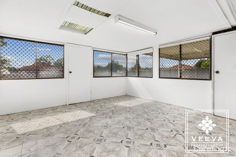 Property photo of 27 Wintaroo Crescent St Helens Park NSW 2560