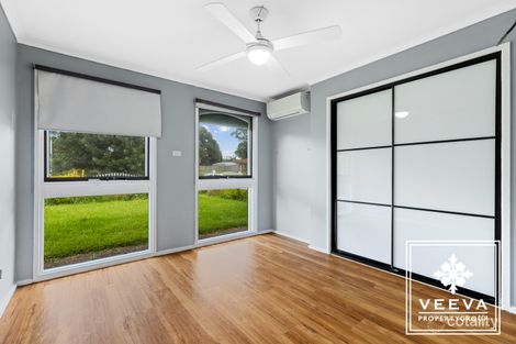 Property photo of 27 Wintaroo Crescent St Helens Park NSW 2560