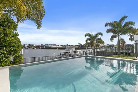 13 Elanus Ct, Banksia Beach, QLD 4507