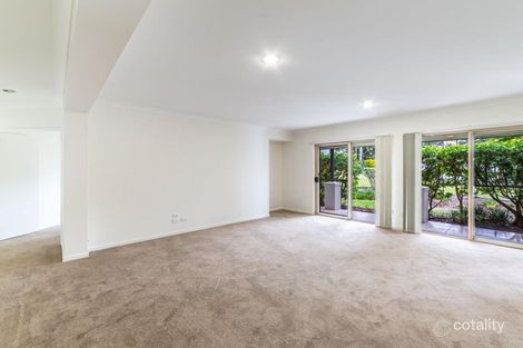 Property photo of 8 Fidelis Place Coomera QLD 4209