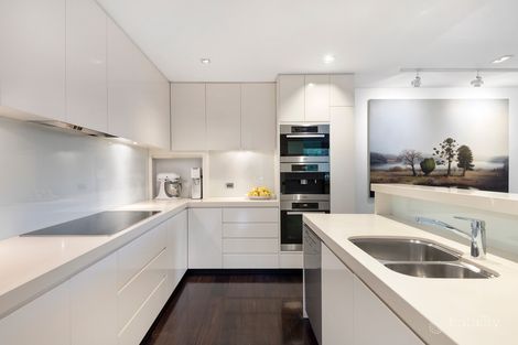 Property photo of 3B Avenue Road Mosman NSW 2088