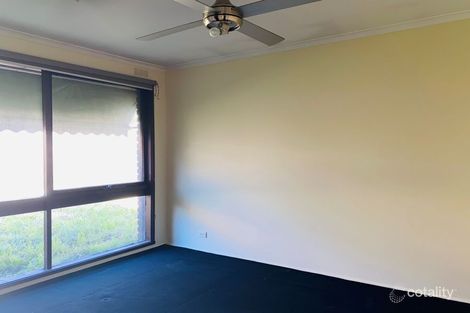 Property photo of 50 Hothlyn Drive Craigieburn VIC 3064