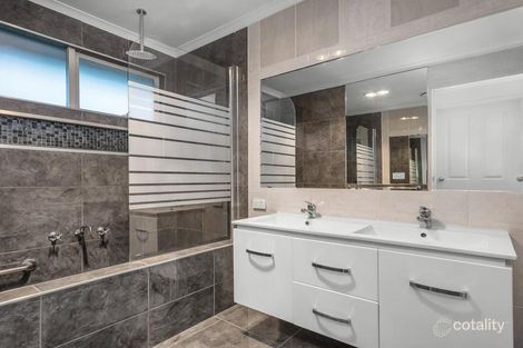 Property photo of 60 Maramba Drive Narre Warren VIC 3805