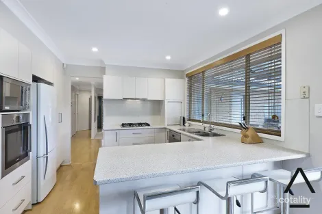 Property photo of 2 Smith Close Kariong NSW 2250