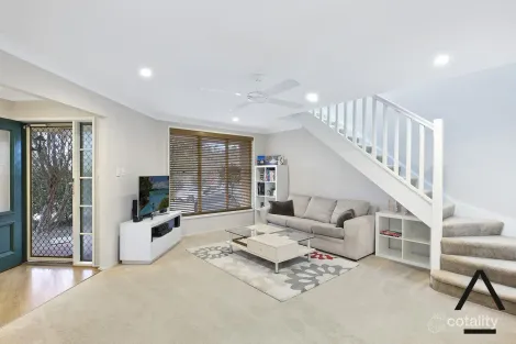 Property photo of 2 Smith Close Kariong NSW 2250