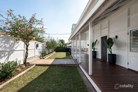 Property photo of 45 Miles Street Hawthorne QLD 4171