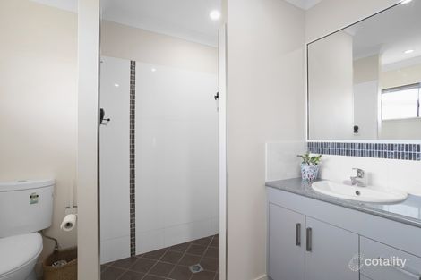 Property photo of 9 Hook Court Sarina QLD 4737
