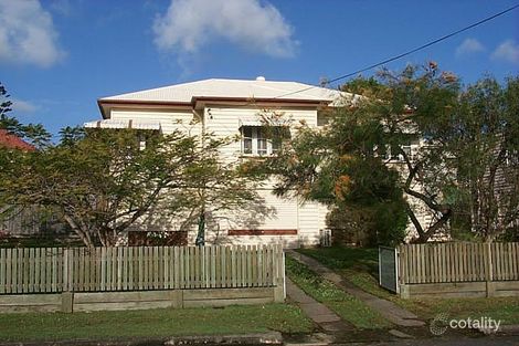 36 Brinawa St, Camp Hill, QLD 4152