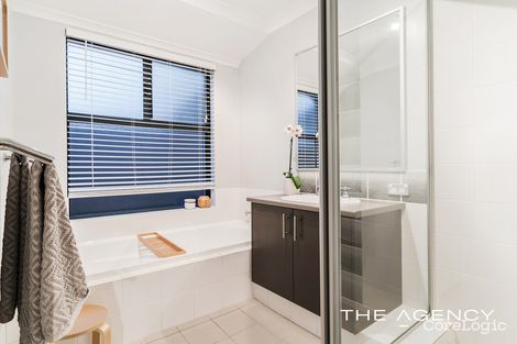 Property photo of 6 Ortona Crescent Secret Harbour WA 6173