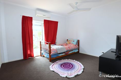 Property photo of 6 Wilby Place Emerald QLD 4720