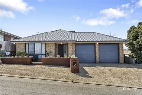 5 Hump Back Rd, Encounter Bay, SA 5211