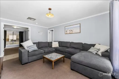 Property photo of 5 Hump Back Road Encounter Bay SA 5211