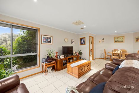 Property photo of 40 Mountain Way Lavington NSW 2641