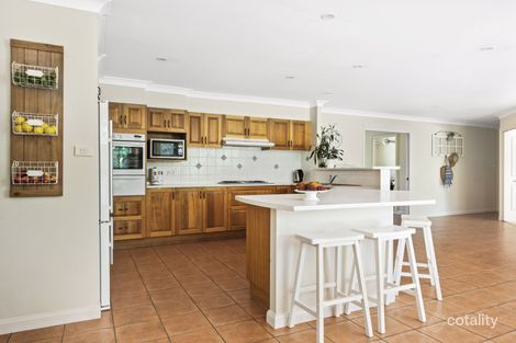 Property photo of 35 Golden Wattle Drive Ulladulla NSW 2539